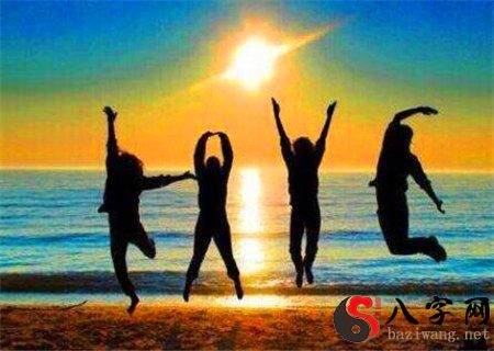 命中多贵人相助的八字特征 命中多贵人相助的八字特征